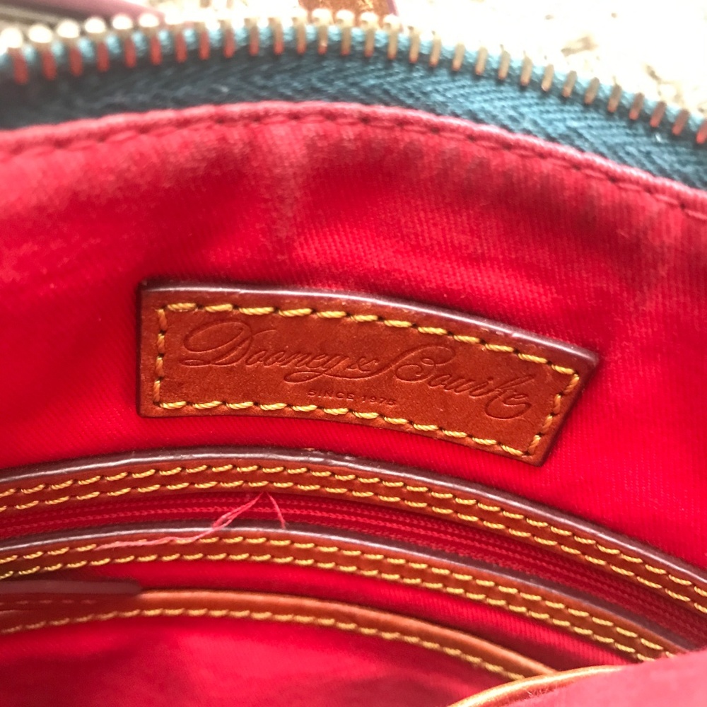 Teal Dooney & Bourke Crossbody Leather Purse - Picture 5 of 8